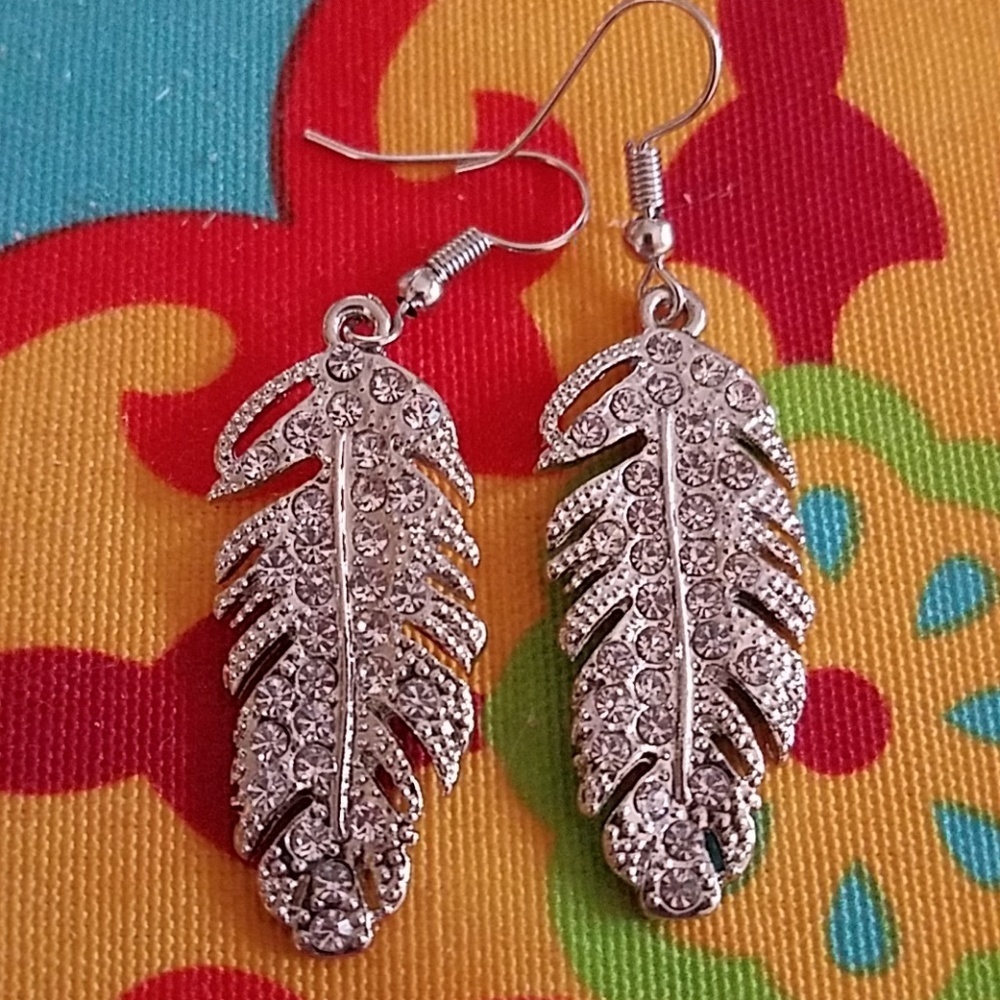 Silver Tone Rhinestone Feather Earrings New